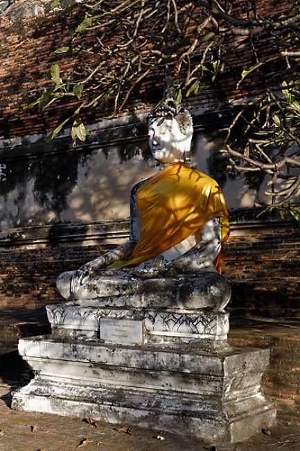 Wat Yai Chai Monkon-056